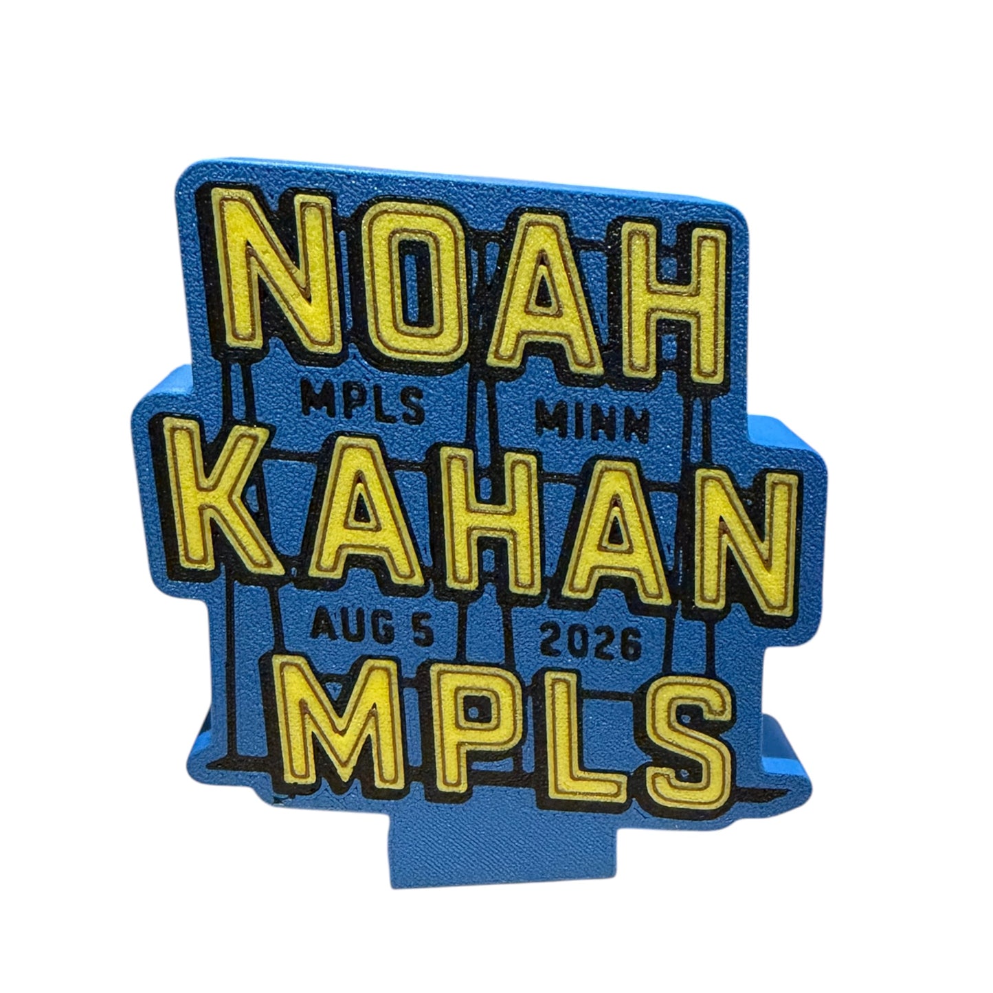 Noah Kahan charms
