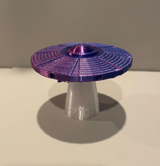 UFO spaceship charm
