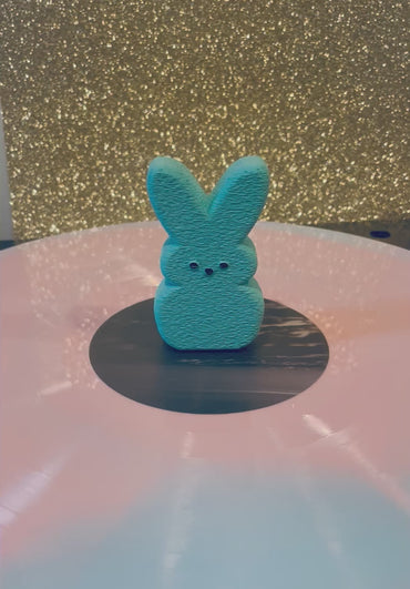 Peep vinyl charm