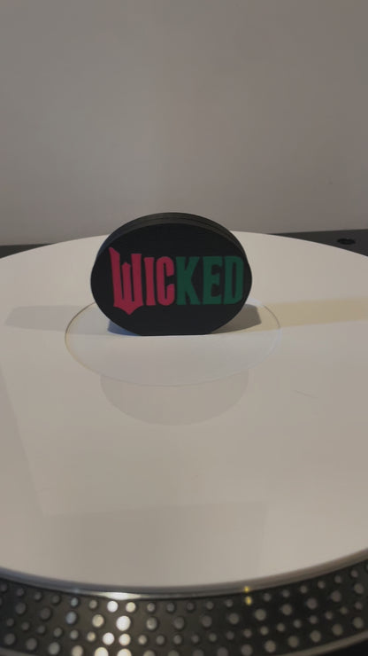 Wicked oval